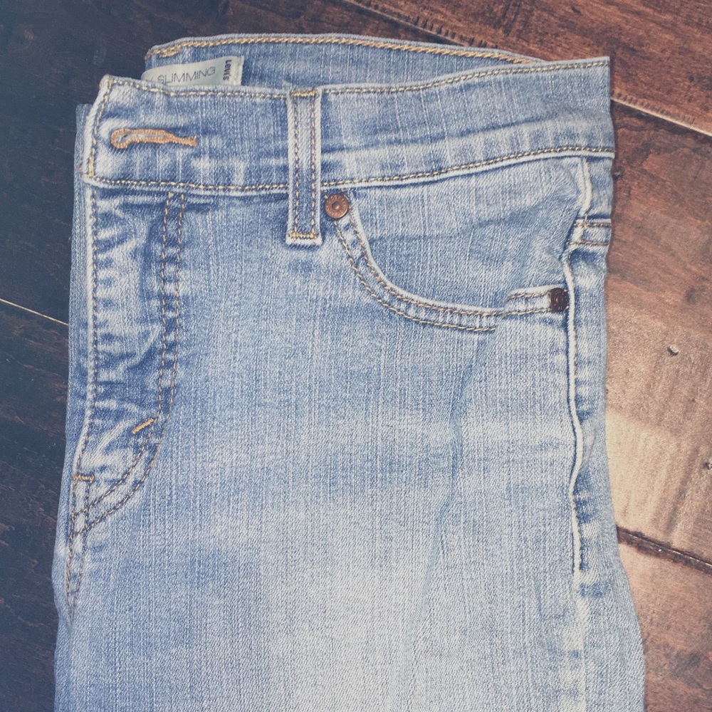 Levi’s Vintage Perfectly Slimming Boot Cut 512”